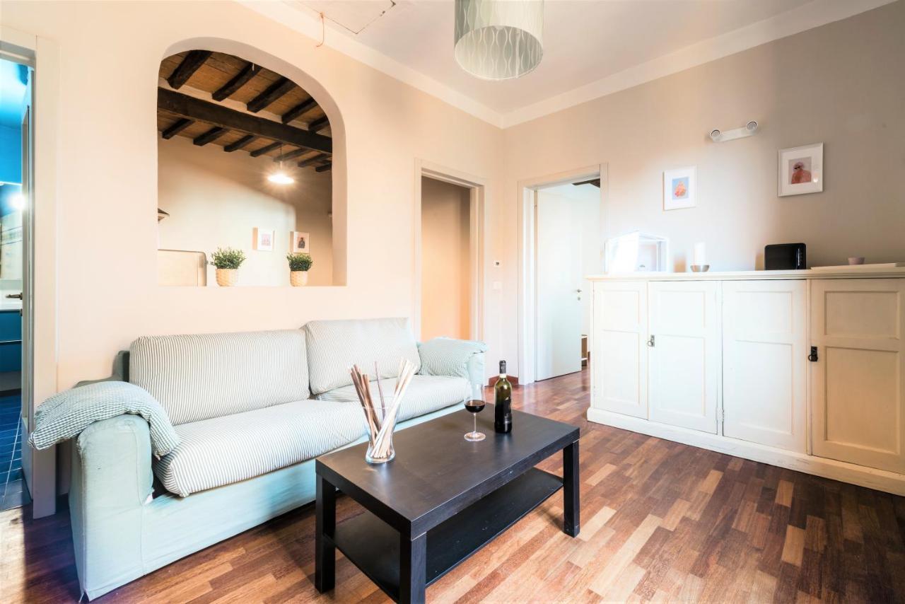 Hostly - La Pera Suite Apartment - 2 Bedrooms, Full Center Pisa Kültér fotó