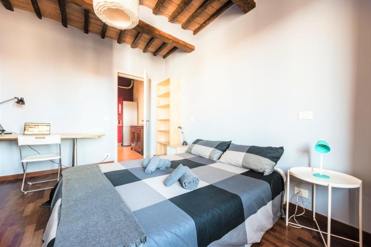 Hostly - La Pera Suite Apartment - 2 Bedrooms, Full Center Pisa Kültér fotó